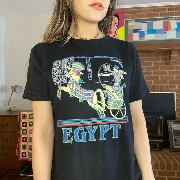 Vintage Tops - Vintage 90s Egypt Hieroglyphics Pharaoh Unisex Ancient Horse Chariot Bat…
